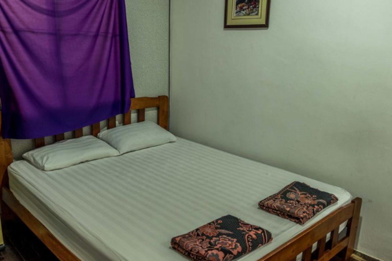 Discovery Cafe And Guesthouse Malacca Екстериор снимка