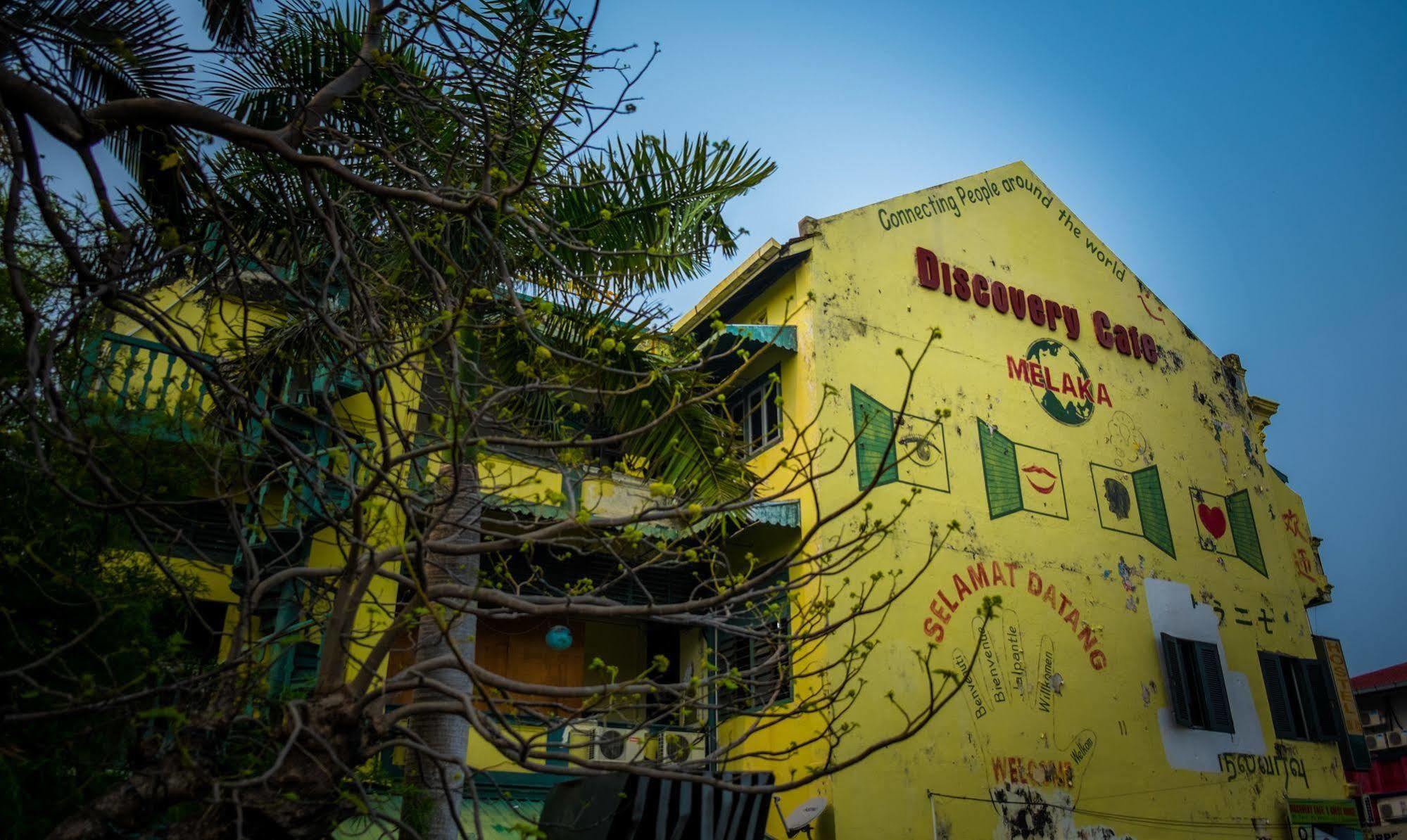 Discovery Cafe And Guesthouse Malacca Екстериор снимка
