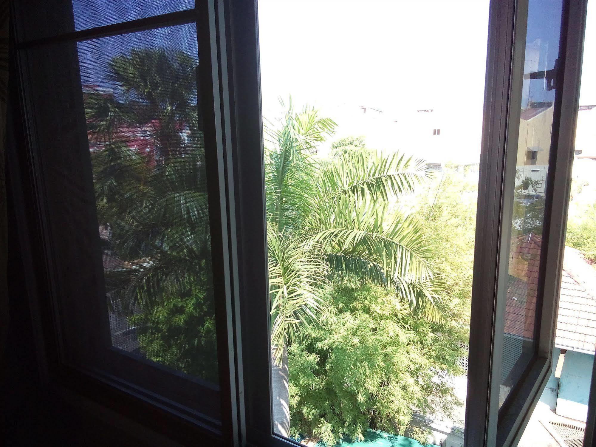Discovery Cafe And Guesthouse Malacca Екстериор снимка
