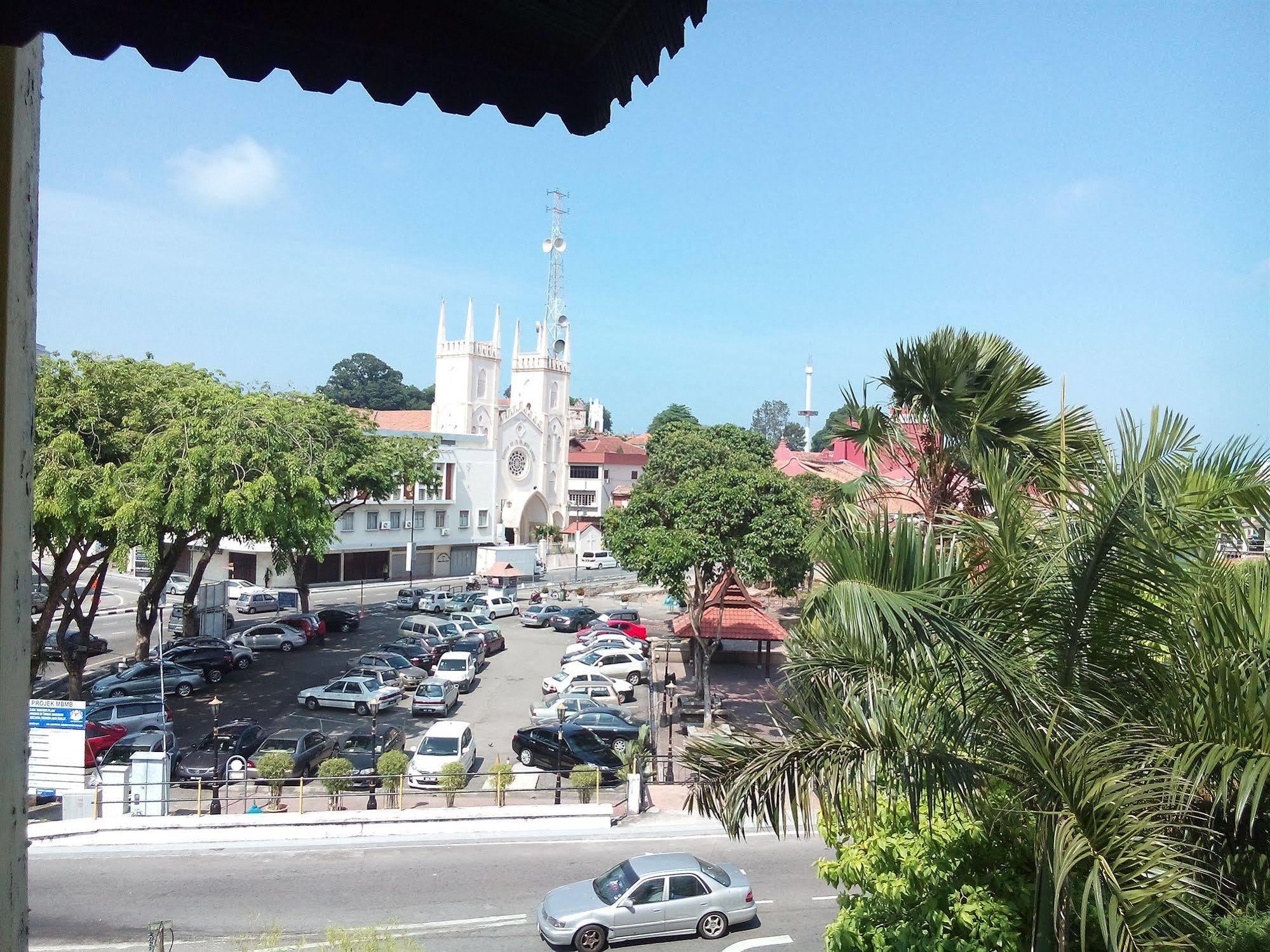Discovery Cafe And Guesthouse Malacca Екстериор снимка