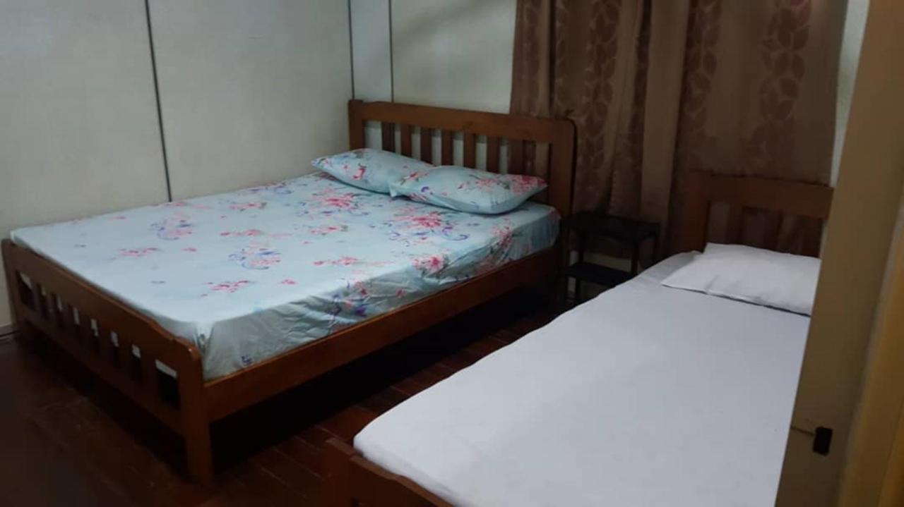 Discovery Cafe And Guesthouse Malacca Екстериор снимка