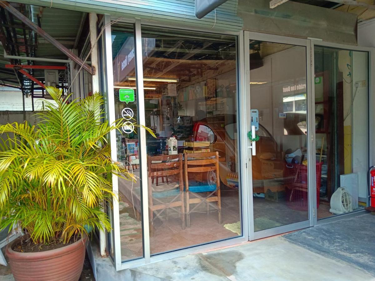 Discovery Cafe And Guesthouse Malacca Екстериор снимка